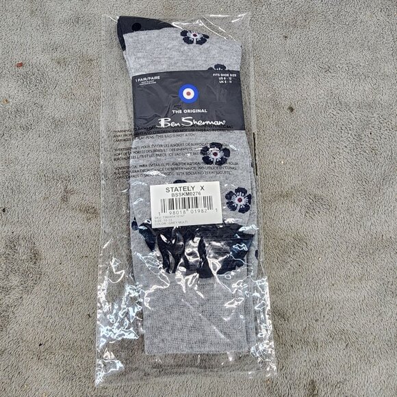 Ben Sherman Socks Mens Size 6-12 Gray & Navy Blue Floral Stately X Crew *NWT* - Picture 1 of 7